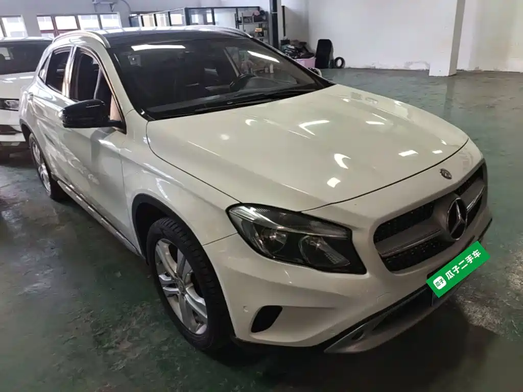 Mercedes-Benz GLA 2015 GLA 200