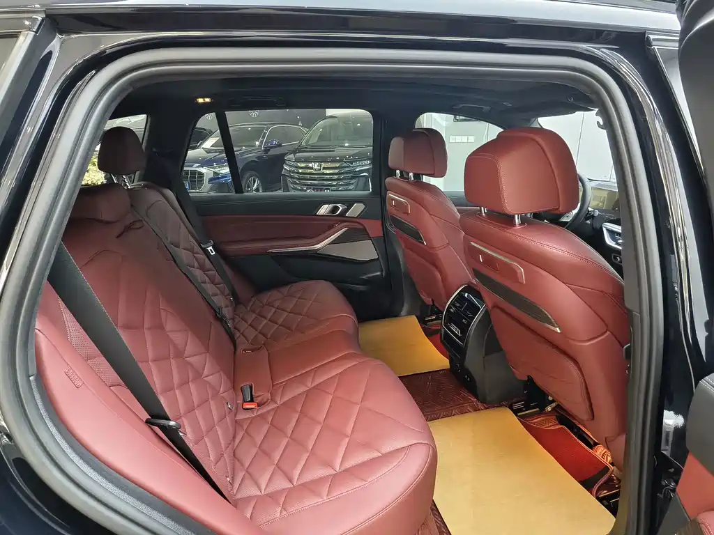 BMW X5 — миниатюра 7