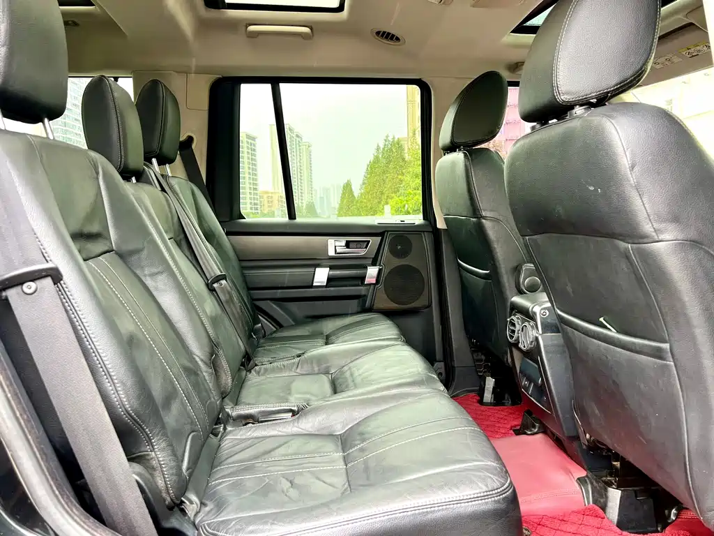 Land Rover Discovery — миниатюра 8