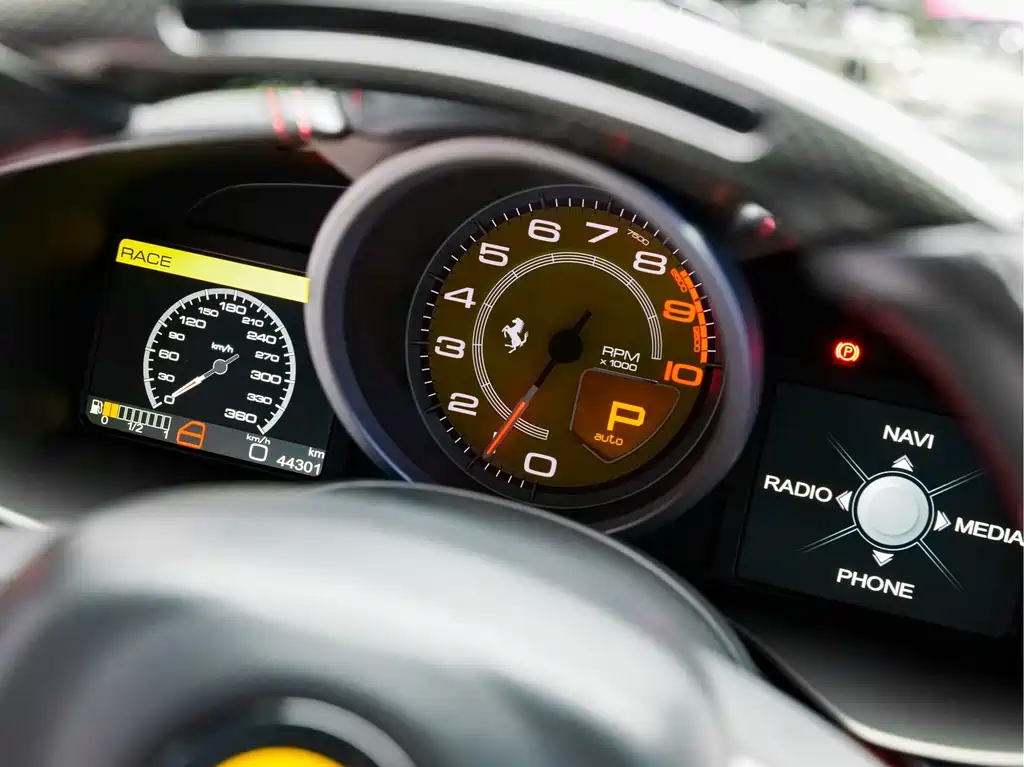 Ferrari F12berlinetta — миниатюра 13