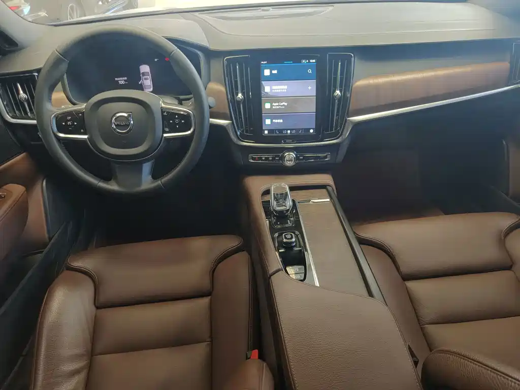Volvo S90 — миниатюра 8