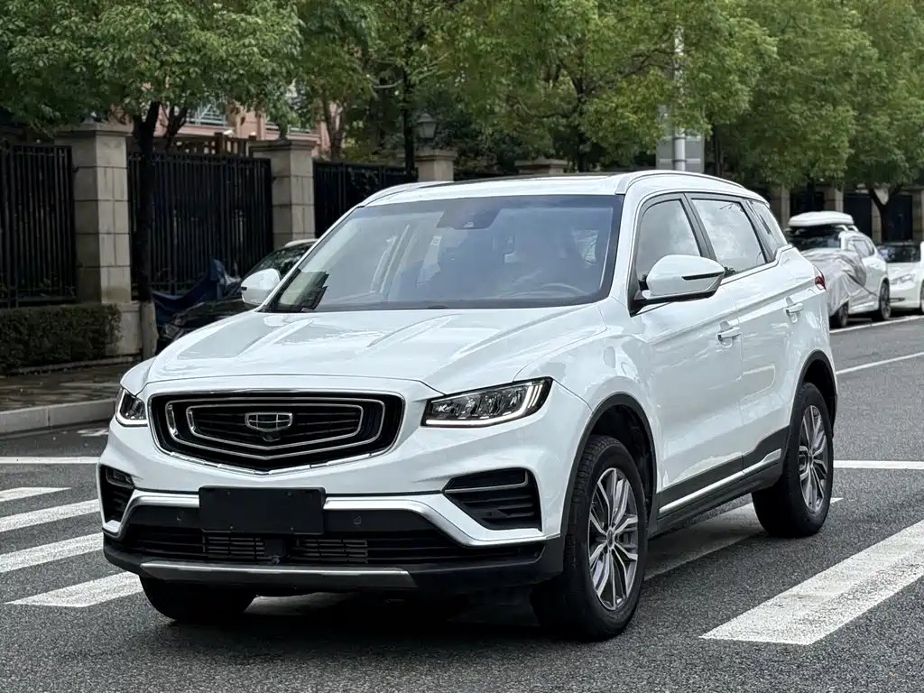 Geely Boyue 2021