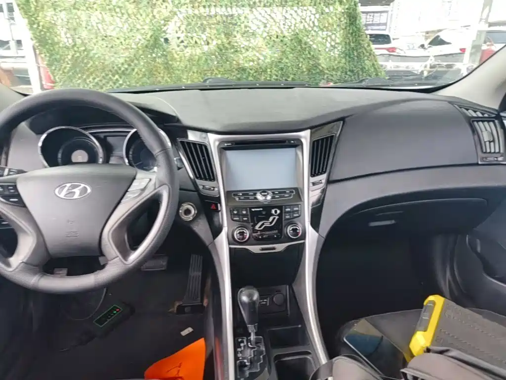 Hyundai Sonata — миниатюра 13