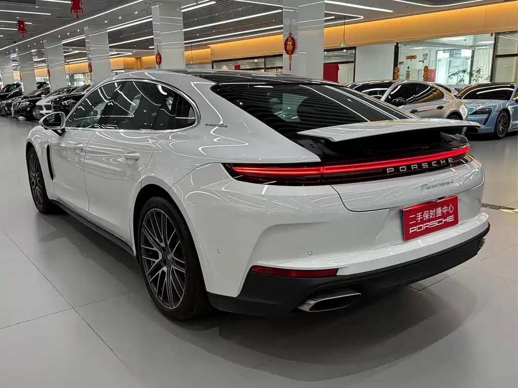 Porsche Panamera 2026 Panamera 4 Executive Long Wheelbase 2.9T