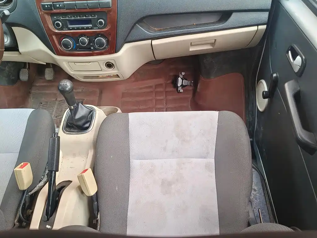 CHANGAN CHANGAN RUIXING M80