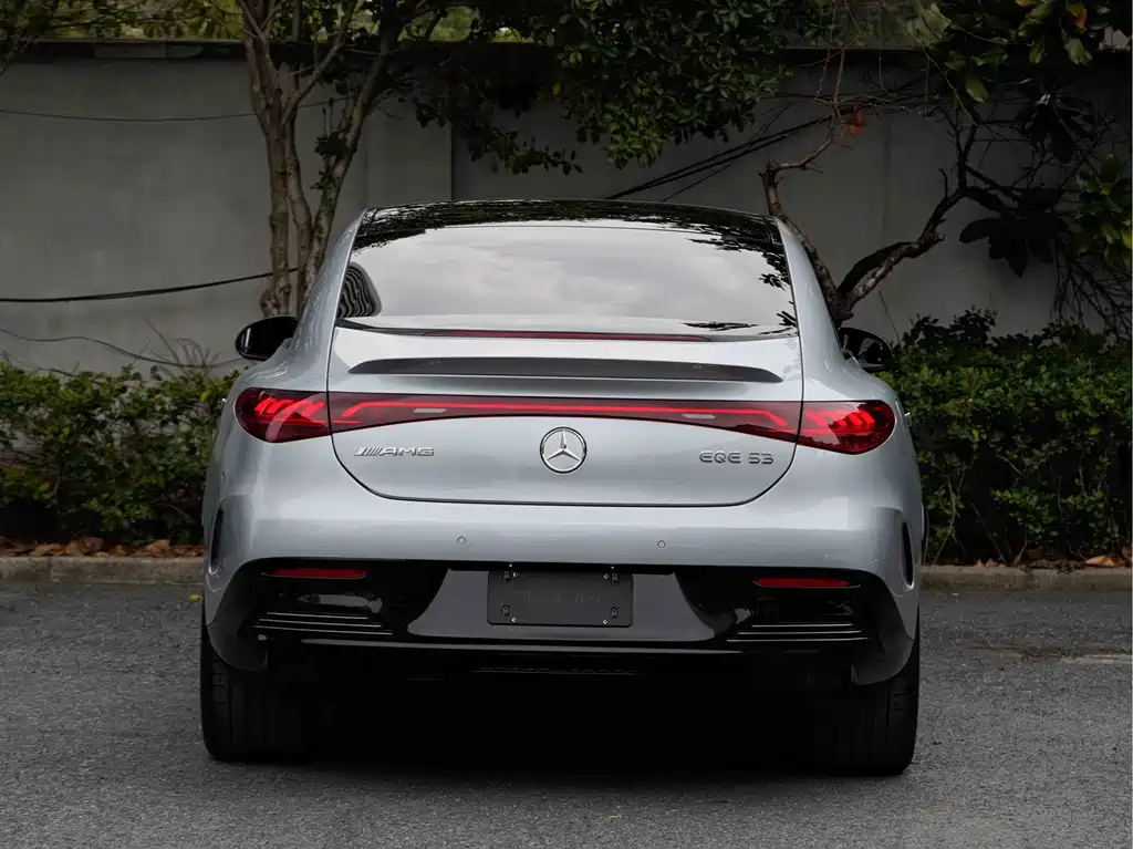 Mercedes-Benz EQE AMG — миниатюра 5