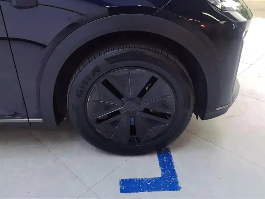 Changan Deepal DARK BLUE S07