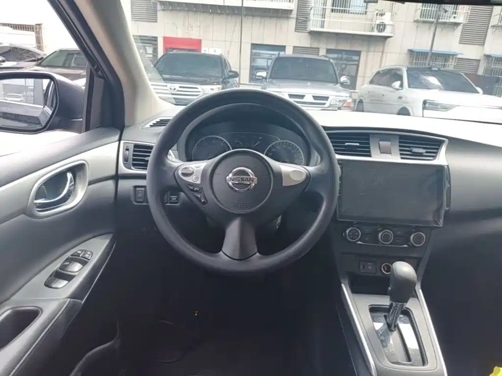 Nissan Sylphy — миниатюра 11