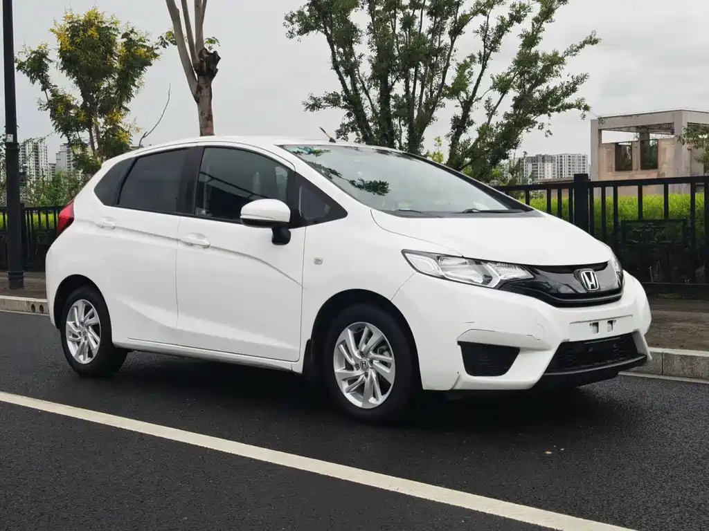 Honda Fit — миниатюра 3