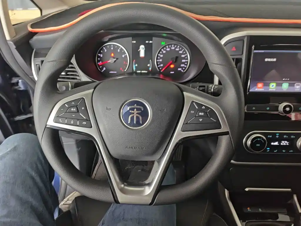 BYD MAX — миниатюра 11