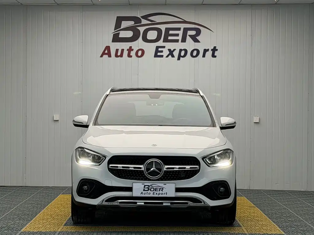 Mercedes-Benz GLA — миниатюра 2