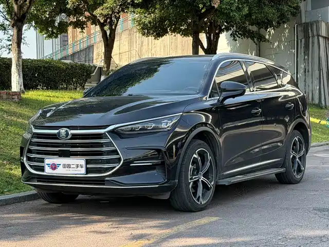 2022 BYD Tang