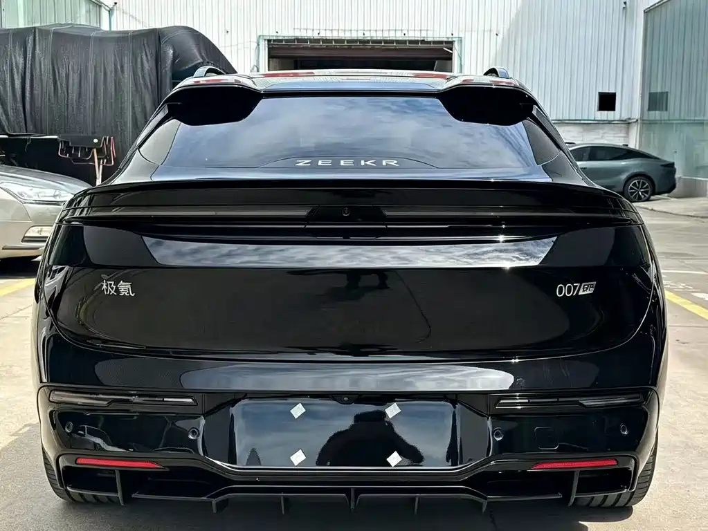 Zeekr 007GT — миниатюра 3