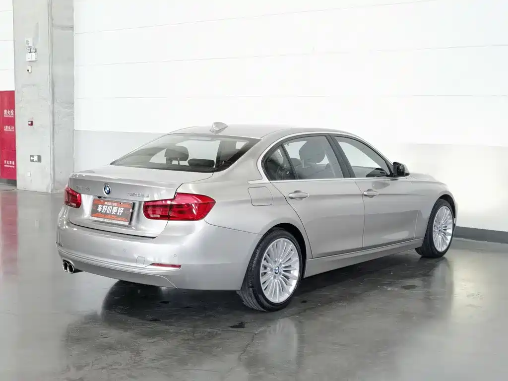 BMW 3 Series — миниатюра 2