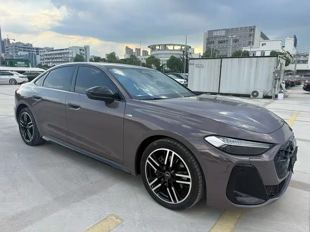 Audi A5L — миниатюра 3