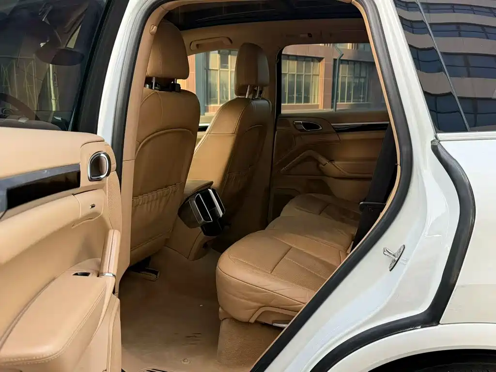 Porsche Cayenne 2011 Cayenne 3.0T