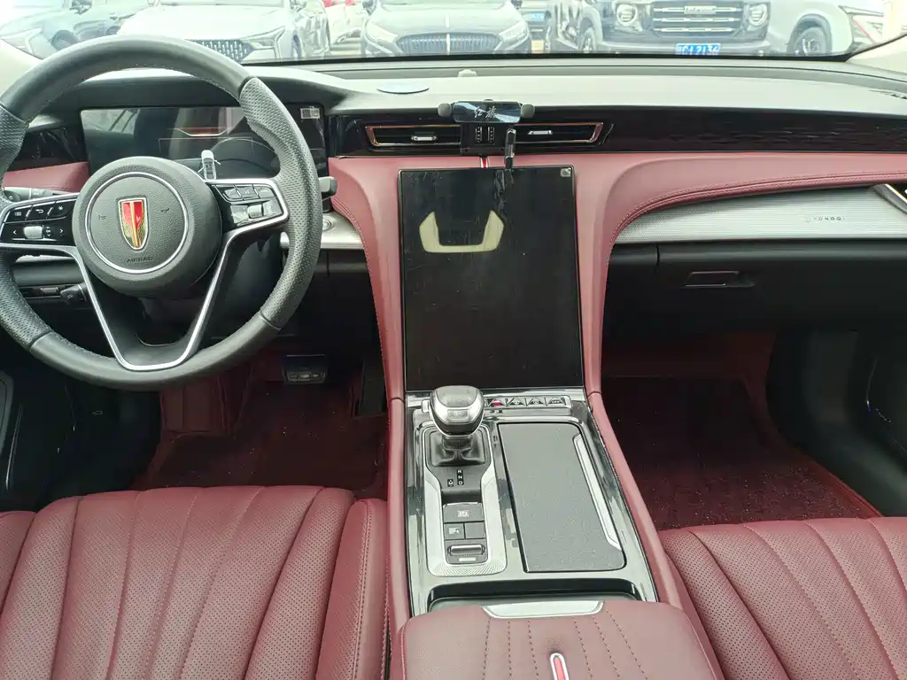 Hongqi Hongqi H5 — миниатюра 6