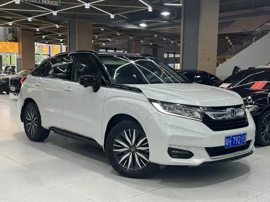 Honda Avancier — миниатюра 3