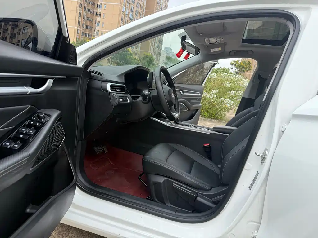 Geely Emgrand — миниатюра 19