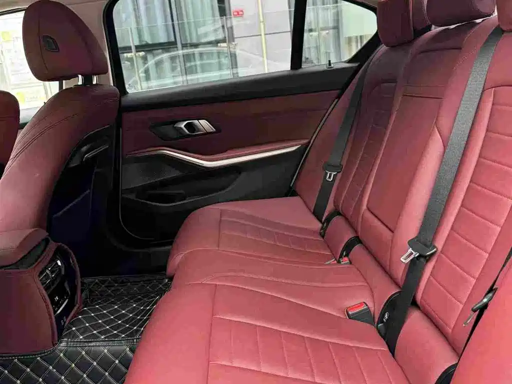 BMW 3 Series — миниатюра 10