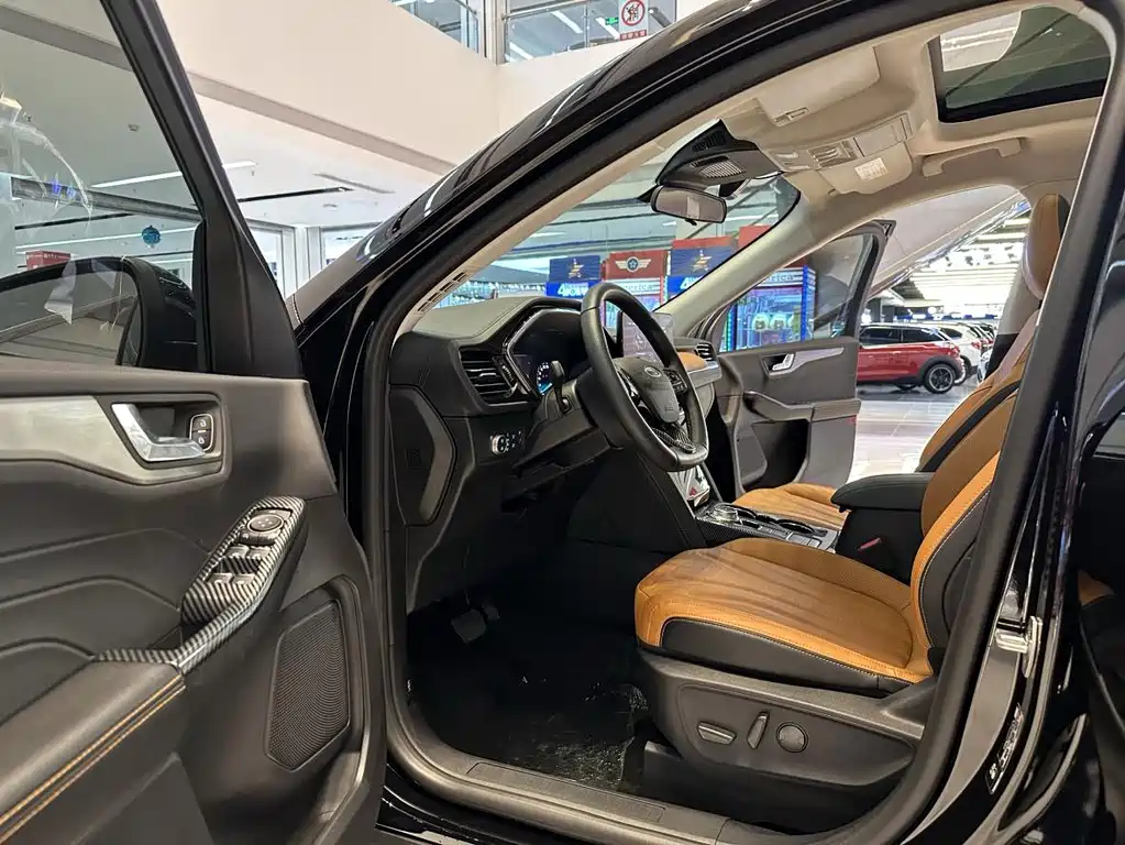 Ford Escape — миниатюра 10