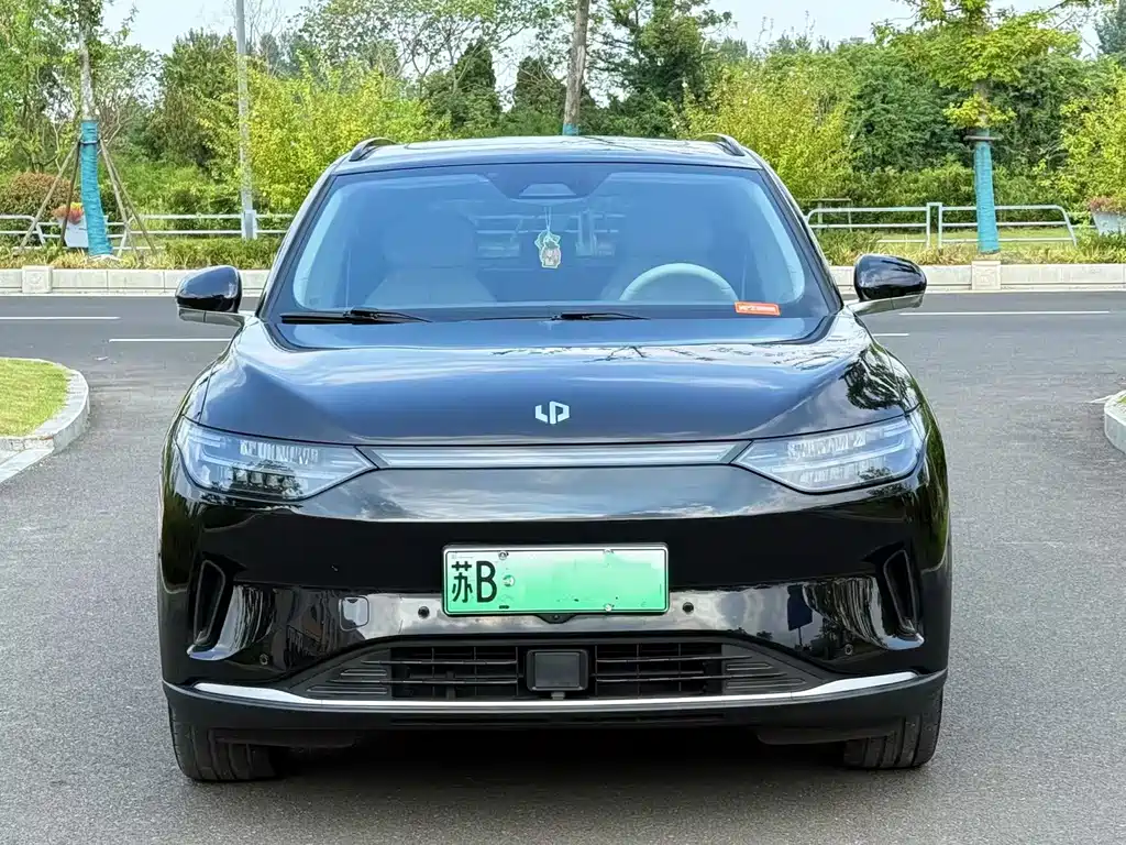 Leapmotor Leapmotor C11 — миниатюра 2