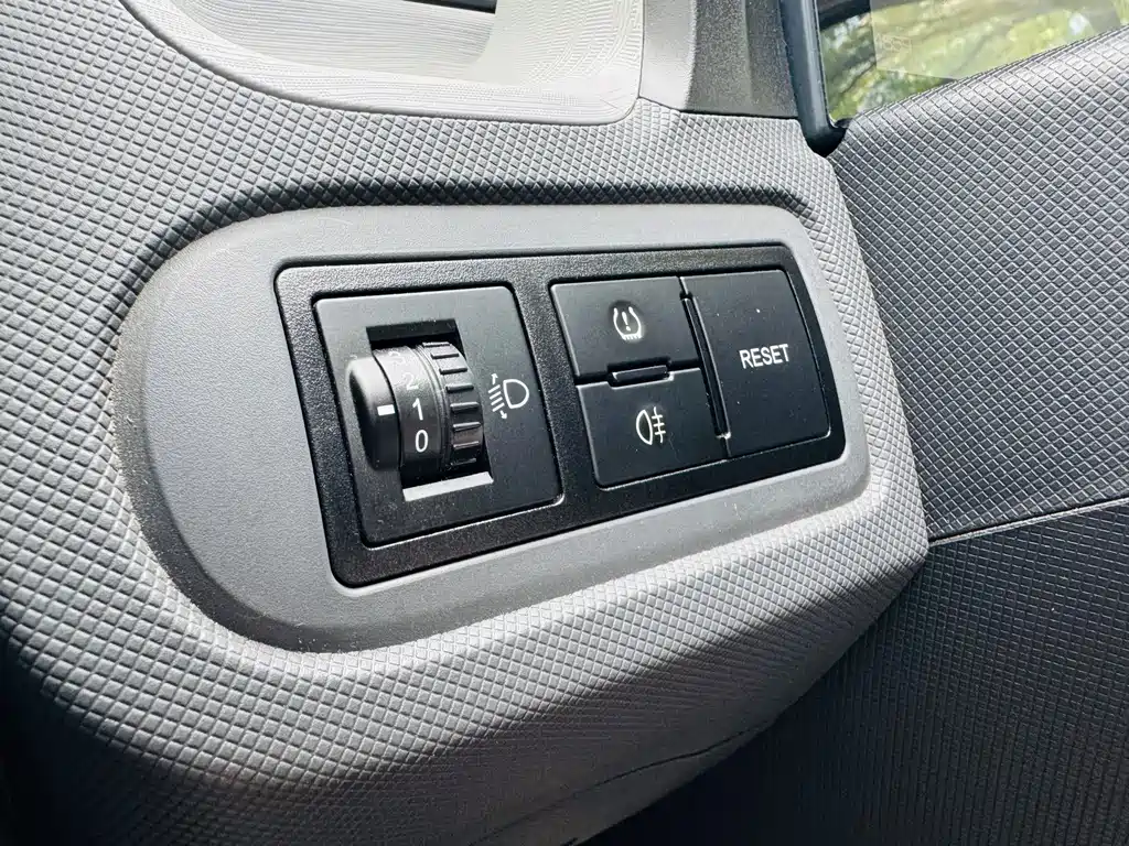 Wuling MINIEV — миниатюра 14