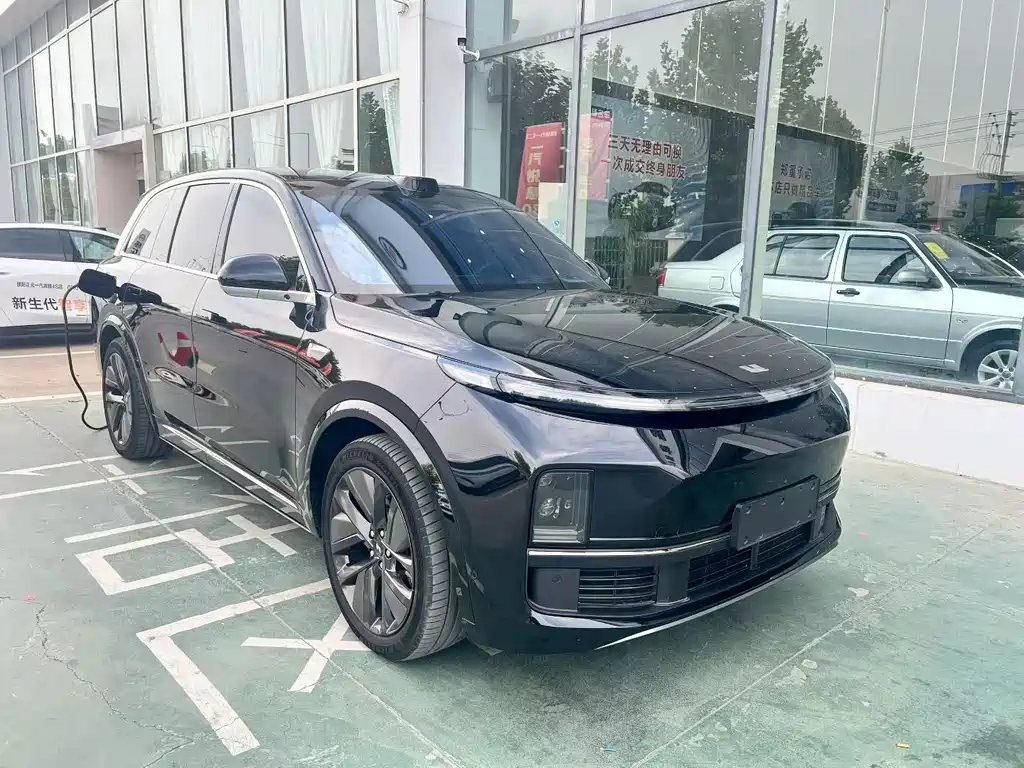 Li Auto Li L8 — миниатюра 3
