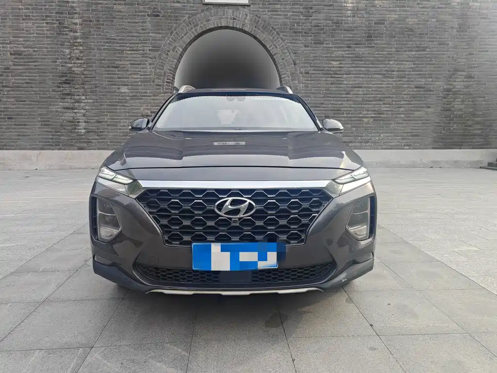 Hyundai Santa Fe — миниатюра 2