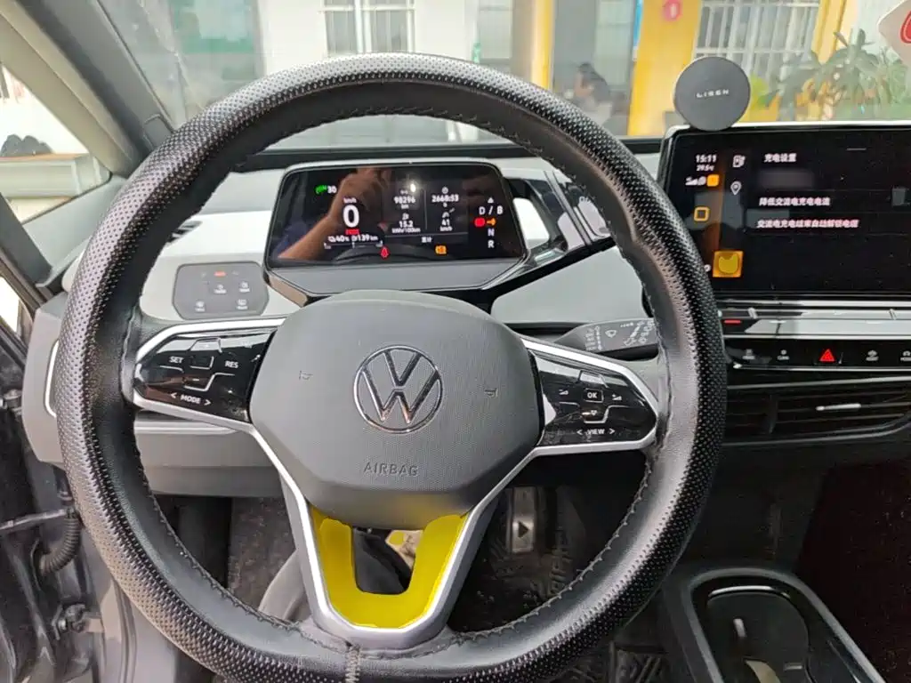 Volkswagen ID.3 — миниатюра 11