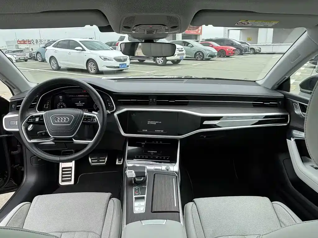 Audi A7L 2024 55 TFSI quattro Flagship