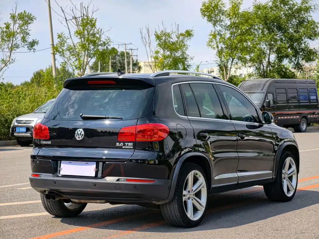 Volkswagen Tiguan — миниатюра 38