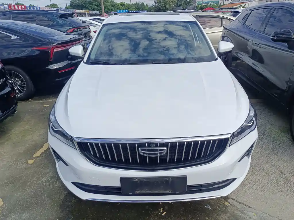 Geely Emgrand — миниатюра 2