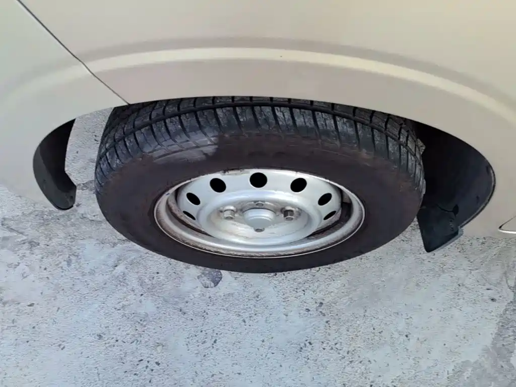 Wuling Hongguang V — миниатюра 23