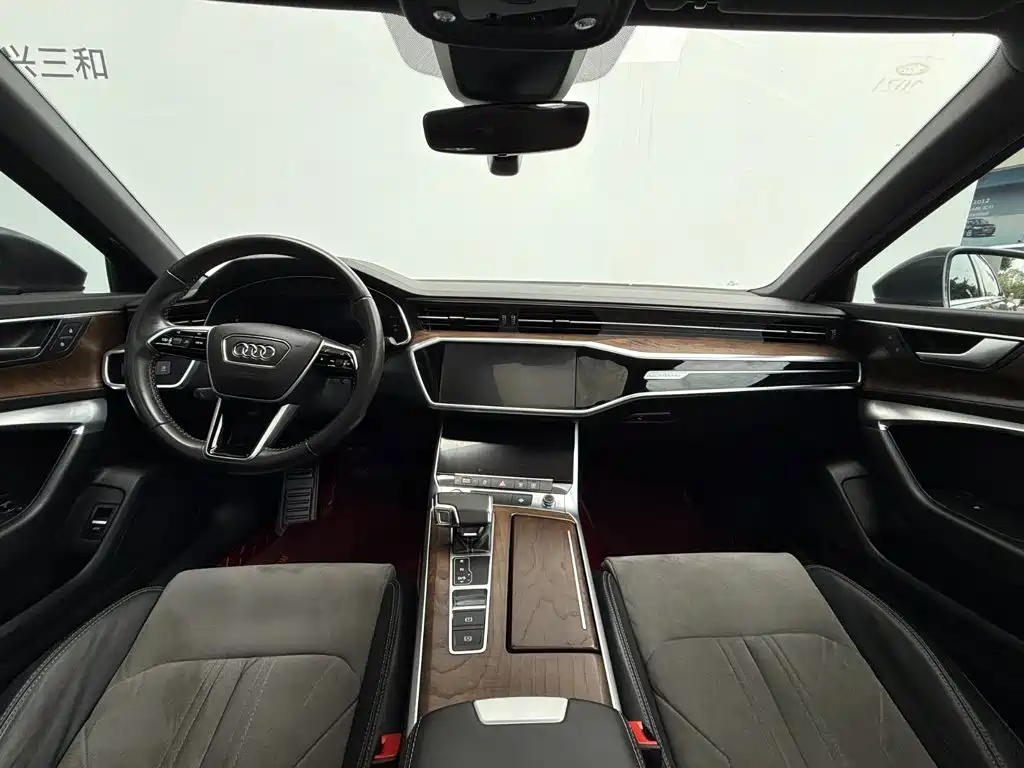 Audi A6L — миниатюра 8