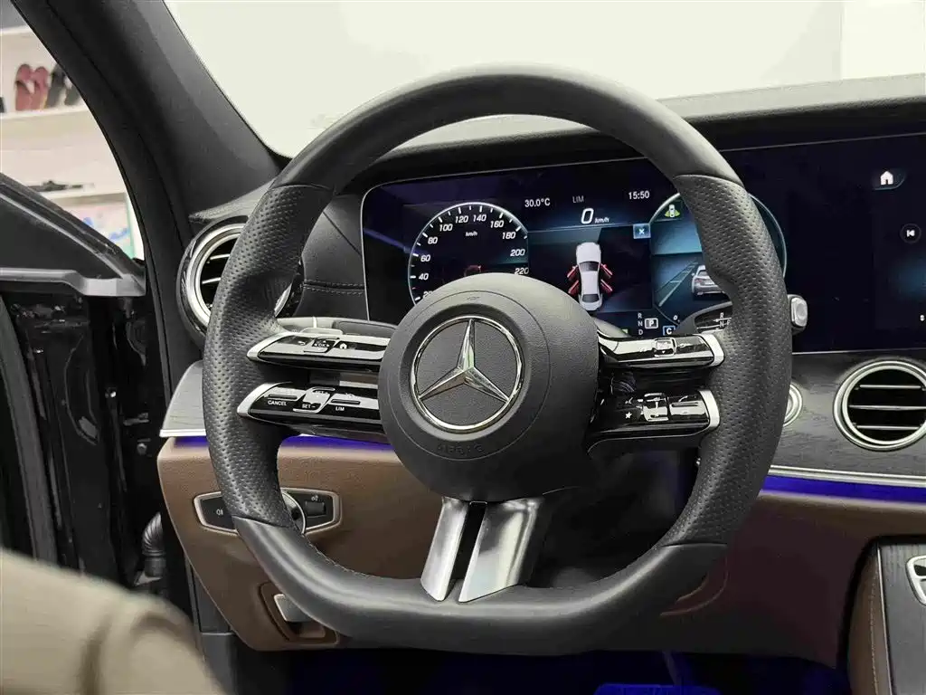Mercedes-Benz E-Class New Energy — миниатюра 13