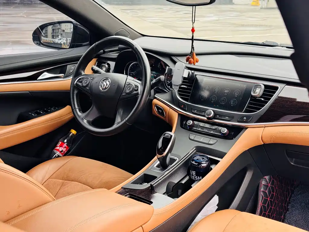 Buick LaCrosse — миниатюра 7