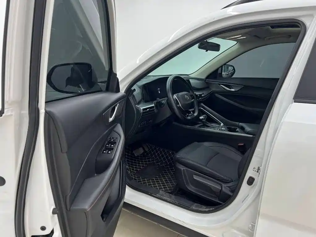 Changan CS35PLUS — миниатюра 10