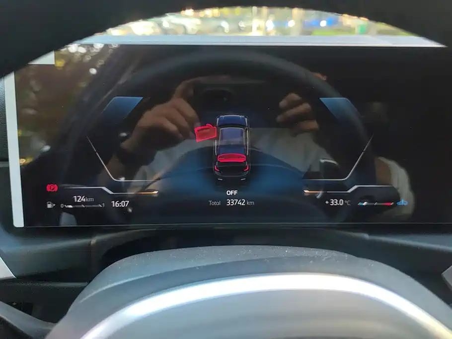 BMW 3 Series — миниатюра 14
