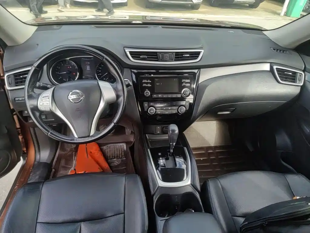 Nissan X-Trail — миниатюра 10