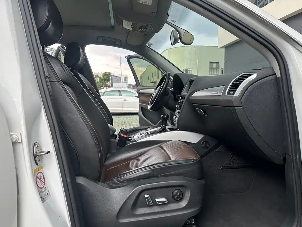 Audi Q5 — миниатюра 10