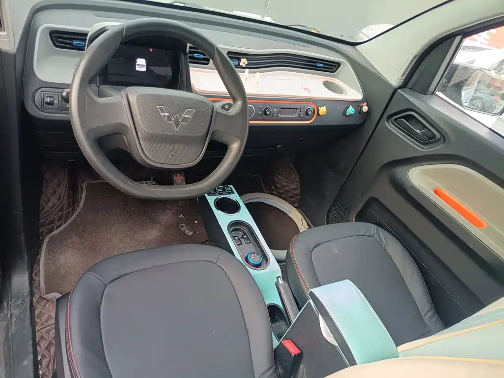 Wuling MINIEV — миниатюра 9