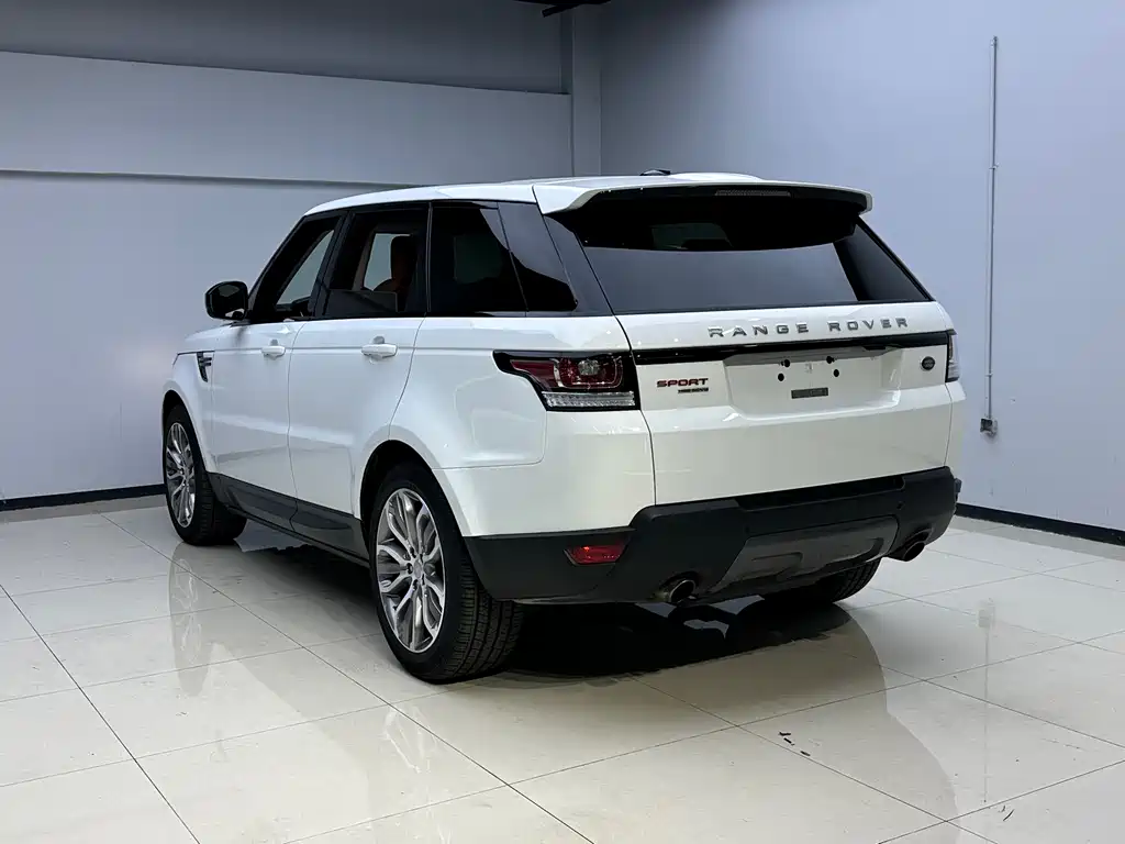 Land Rover Sport — миниатюра 14