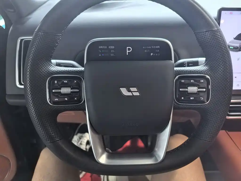 Li Auto Li L8 — миниатюра 8