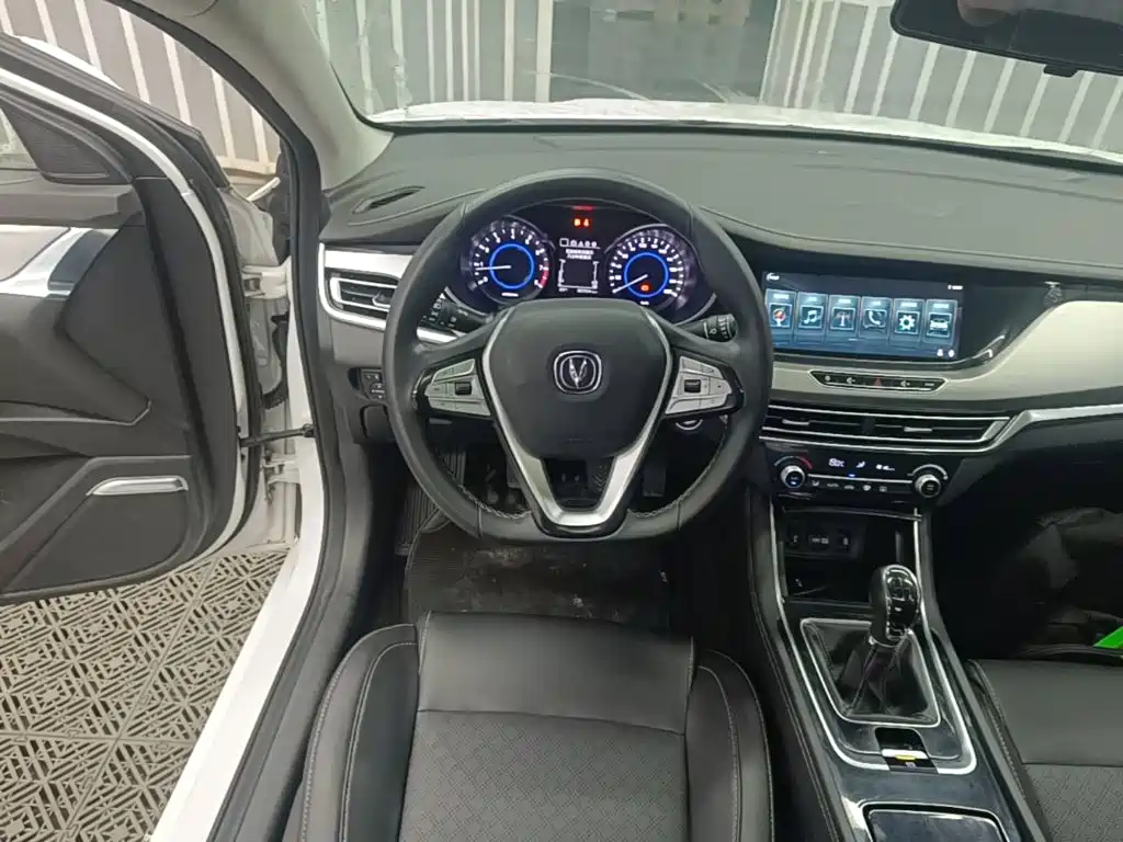 Changan Eado — миниатюра 11