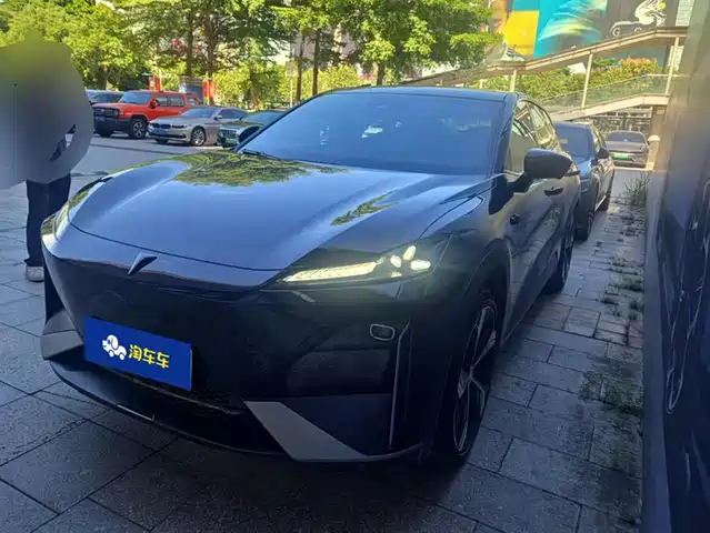 DARK BLUE CAR DARK BLUE S07 2023