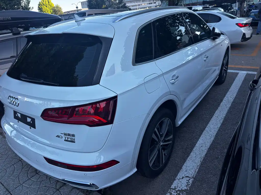 Audi Q5L — миниатюра 20