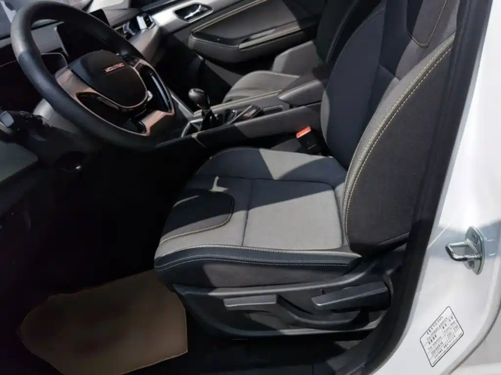 BAIC X3 — миниатюра 15