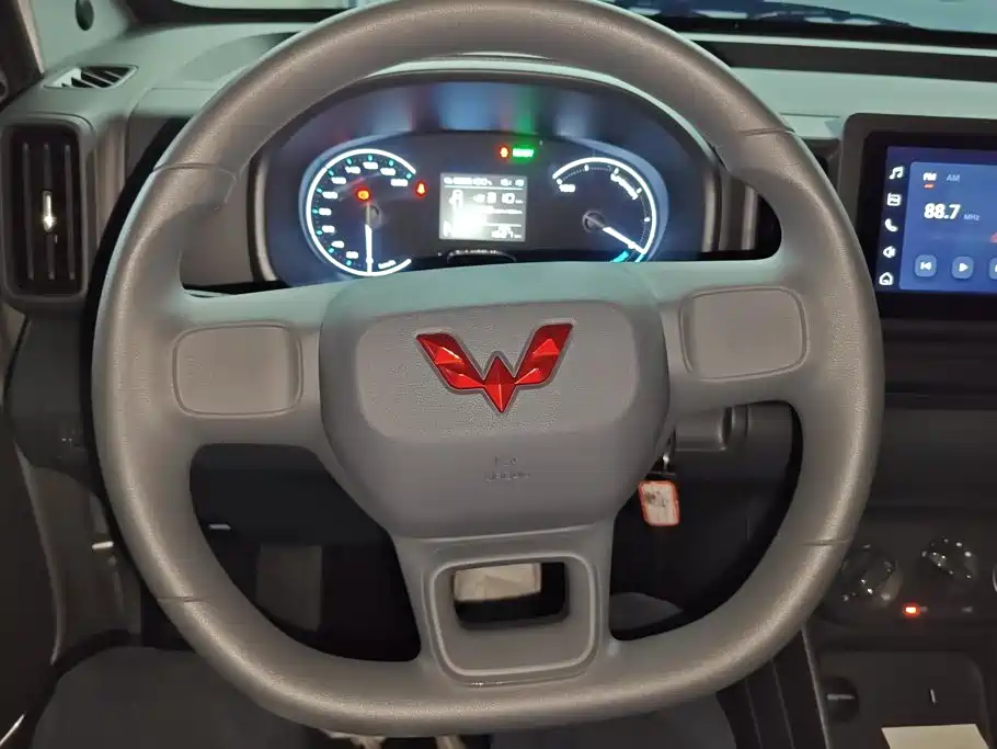 Wuling Rongguang EV — миниатюра 15