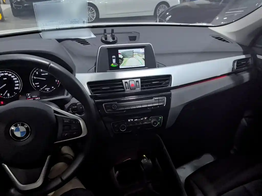 BMW X1 2019 sDrive20Li Lead